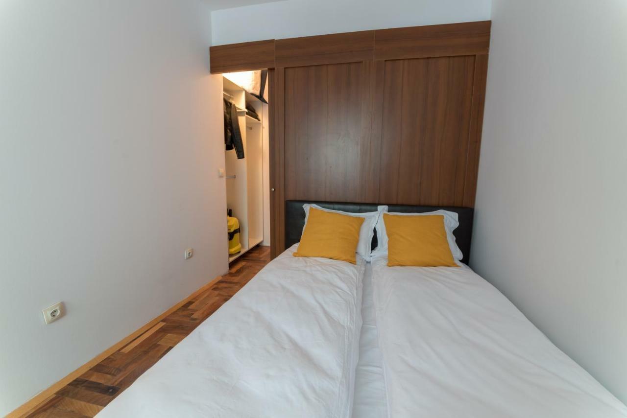 Comfort.Chic.Charming Apt With Terrace Near Ndk Sofia Extérieur photo